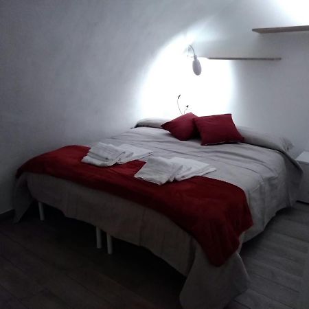 La Guglia Apartment เนเปิลส์ ภายนอก รูปภาพ